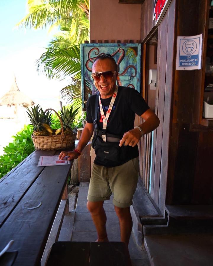 Hotel And Beach Club Escape